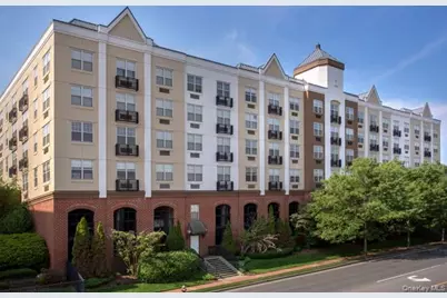100 Glen Street #N2211, Glen Cove, NY 11542 - Photo 1