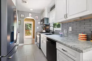 46 Argyle St, Lake Peekskill, NY 10537 - Photo 9