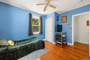 184 Lake Dr, Lake Peekskill, NY 10537 - Photo 21
