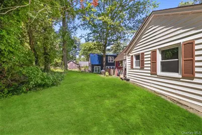 184 Lake Drive, Lake Peekskill, NY 10537 - Photo 27