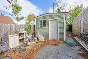 201 Sprucewood Dr, Levittown, NY 11756 - Photo 33