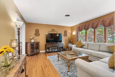 134 Linden Lane, Monroe, NY 10950 - Photo 5