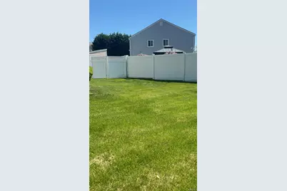 4278 Clarissa Road, Bethpage, NY 11714 - Photo 7