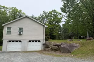 1181 Sackett Lake Rd, Forestburgh, NY 12777 - Photo 35