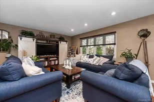 3251 Ocean Harbor Dr, Oceanside, NY 11572 - Photo 3