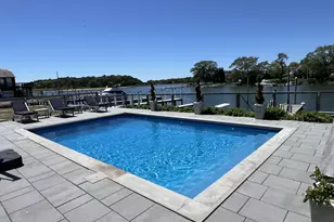 81 Beach Rd, Aquebogue, NY 11901 - Photo 37
