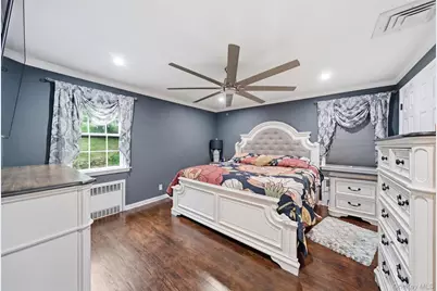 10 Tanyard Lane, Huntington, NY 11743 - Photo 29
