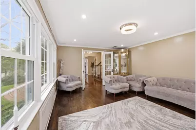 10 Tanyard Lane, Huntington, NY 11743 - Photo 19