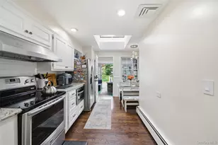 10 Tanyard Ln, Huntington, NY 11743 - Photo 21