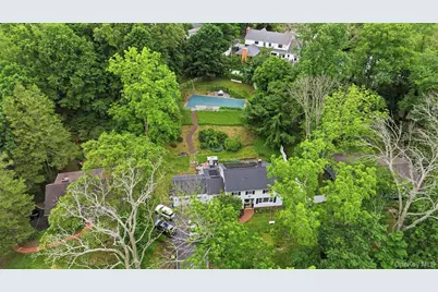 10 Tanyard Lane, Huntington, NY 11743 - Photo 43