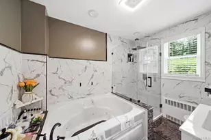 10 Tanyard Ln, Huntington, NY 11743 - Photo 33