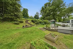 10 Tanyard Ln, Huntington, NY 11743 - Photo 7