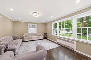 10 Tanyard Ln, Huntington, NY 11743 - Photo 17