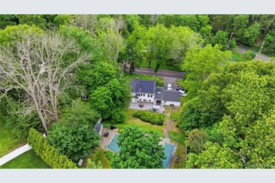 10 Tanyard Lane, Huntington, NY 11743 - Photo 13