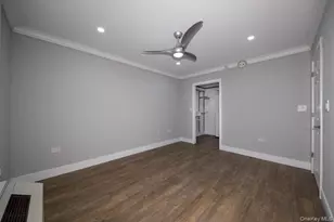 1100 Avalon St, Glen Cove, NY 11542 - Photo 7