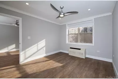 1100 Avalon Street #S1412, Glen Cove, NY 11542 - Photo 5