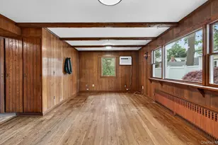 24 Purdue Rd, Glen Cove, NY 11542 - Photo 17