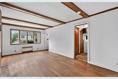 24 Purdue Road, Glen Cove, NY 11542 - Photo 9