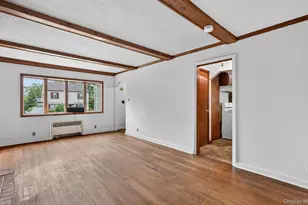 24 Purdue Rd, Glen Cove, NY 11542 - Photo 9