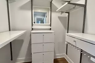 1100 Avalon St, Glen Cove, NY 11542 - Photo 9