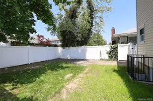 37 Lancaster Pl, Hempstead, NY 11550 - Photo 29