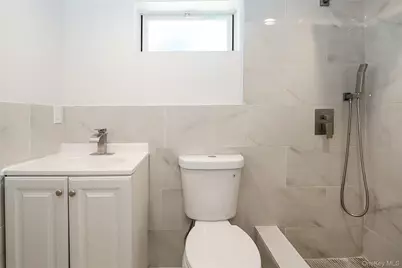 37 Lancaster Place, Hempstead, NY 11550 - Photo 27