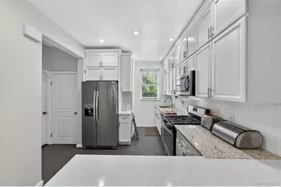 2919 Wellman Avenue, Bronx, NY 10461 - Photo 15