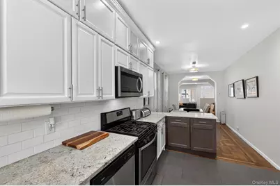 2919 Wellman Avenue, Bronx, NY 10461 - Photo 17