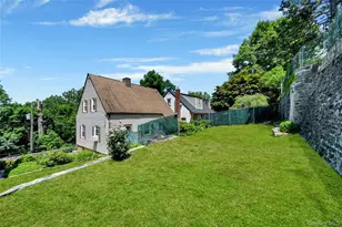 136 Midland Ave, Yonkers, NY 10705 - Photo 35