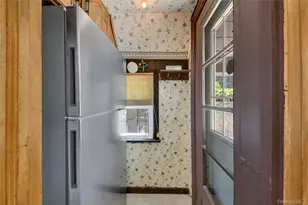 136 Midland Ave, Yonkers, NY 10705 - Photo 19