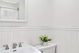 3 Brompton Rd, Garden City, NY 11530 - Photo 13