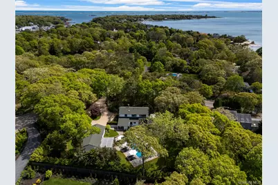 91 E Tiana Road, Hampton Bays, NY 11946 - Photo 23