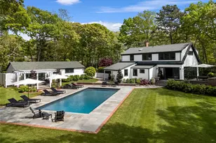 91 E Tiana Rd, Hampton Bays, NY 11946 - Photo 5