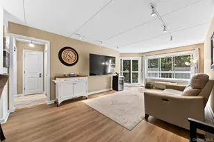 300 High Point Dr, Hartsdale, NY 10530 - Photo 3