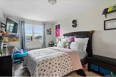 1020 E 213th Street, Bronx, NY 10469 - Photo 21