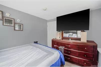 17 Liberty Avenue, Selden, NY 11784 - Photo 21
