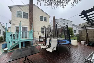 86-22 251st St, Bellerose, NY 11426 - Photo 17