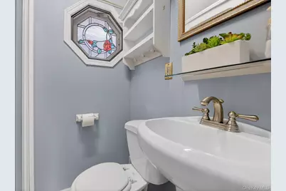 250 Rombout Avenue, Beacon, NY 12508 - Photo 17