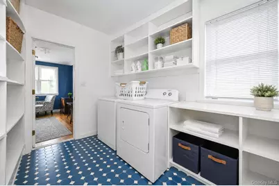 144-49 70th Avenue, Kew Gardens, NY 11367 - Photo 23