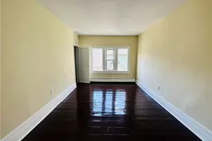 32 Hooker Ave, Poughkeepsie, NY 12601 - Photo 11