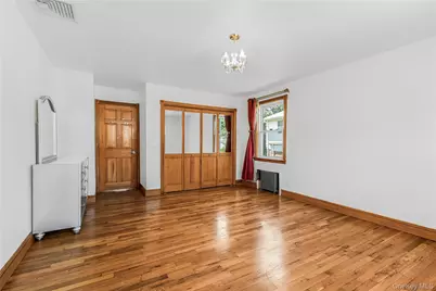 107 Hayward Street, Yonkers, NY 10704 - Photo 13