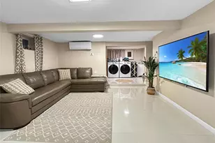 99-31 213th St, Queens Village, NY 11429 - Photo 21
