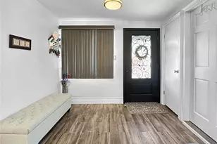99-31 213th St, Queens Village, NY 11429 - Photo 5