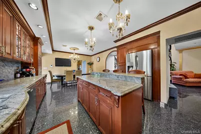 162-25 Cryders Lane, Whitestone, NY 11357 - Photo 15