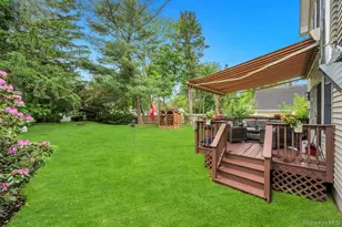 75 Elm Ave, Smithtown, NY 11787 - Photo 39