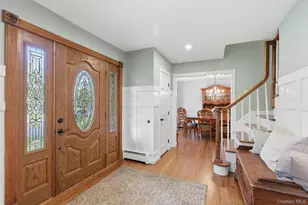14 Julia Cir, East Setauket, NY 11733 - Photo 5