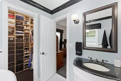 14 Julia Circle, East Setauket, NY 11733 - Photo 15