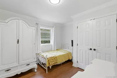 14 Julia Circle, East Setauket, NY 11733 - Photo 21