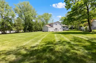 351 London Rd, Yorktown Heights, NY 10598 - Photo 27
