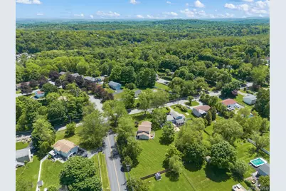 351 London Road, Yorktown Heights, NY 10598 - Photo 31